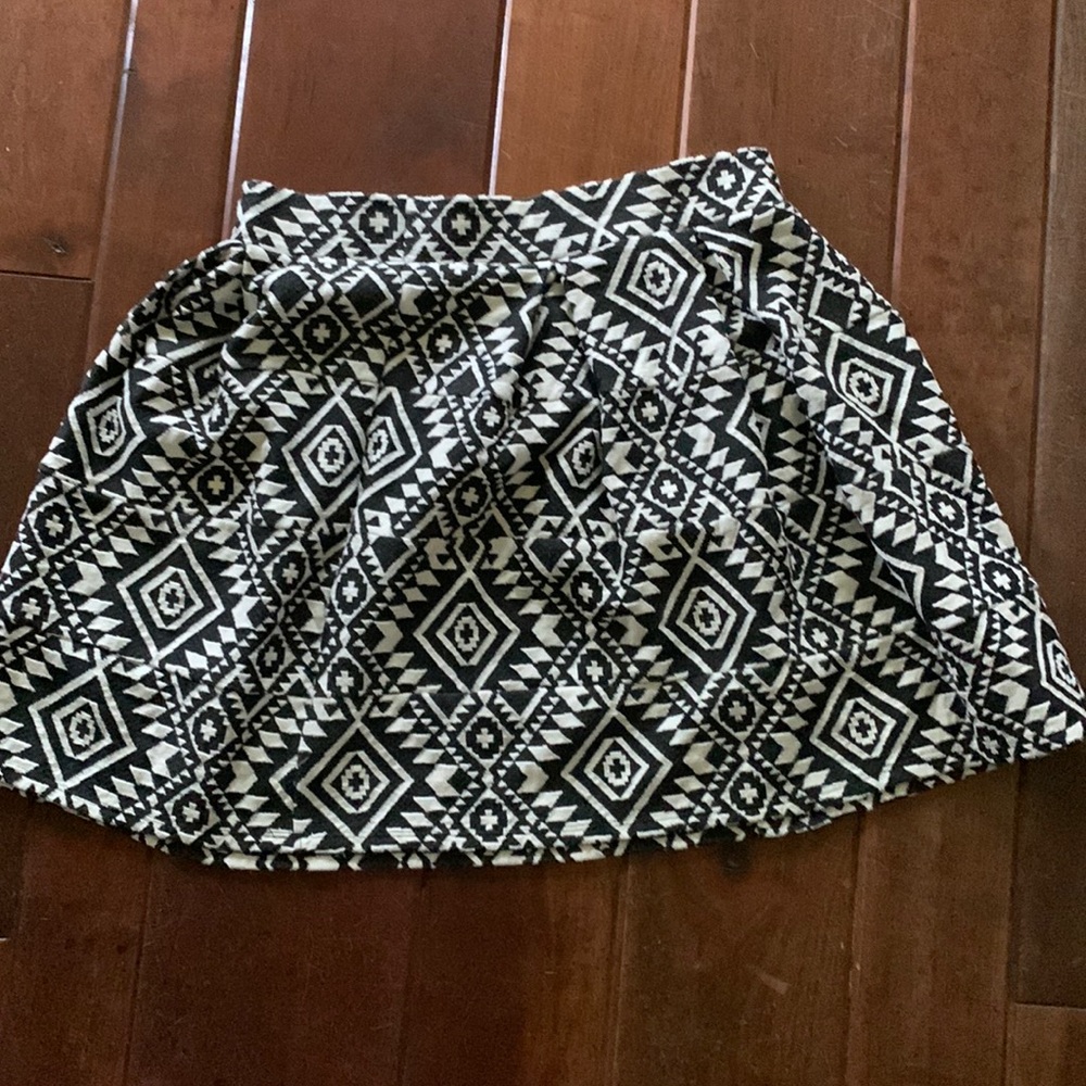 Aztek pleated cloth skirt